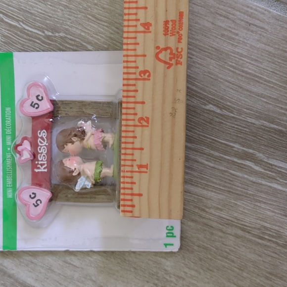 NWT Ashland Tiny Treasures Fairy Kissing Booth Mini Embellishment - Picture 5 of 6